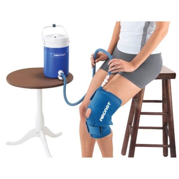 AirCast CryoCuff Medium Knee with gravity feed cooler