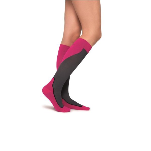 Closed Toe Knee-High Sports Socks, 20-30 mmHg, Pink / Gray